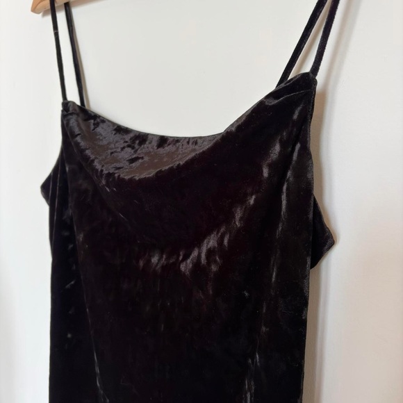 Topshop Black Velvet Mini Dress with Spaghetti Straps Size 4 - Picture 6 of 9